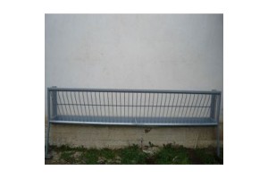 Ταΐστρα Τοίχου 2,50μ Ταΐστρα Τοίχου 2,50μ